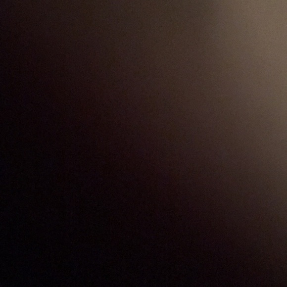 Meet your Posher, Gabrielle - Picture 1 of 1